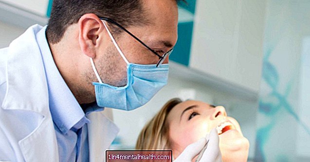 Hva forårsaker svart tannkjøtt? - tannbehandling