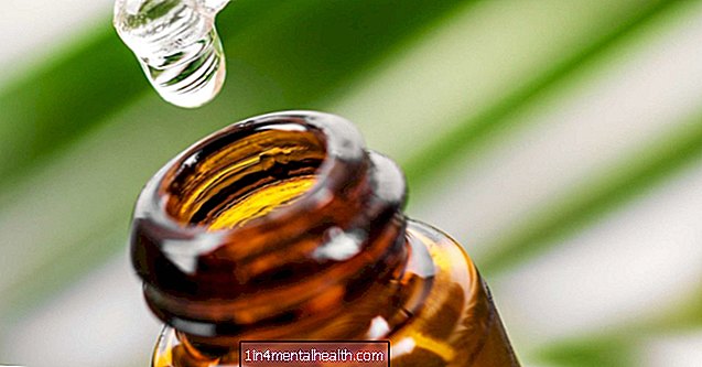 dermatología - Cómo utilizar el aceite de árbol de té para la piel
